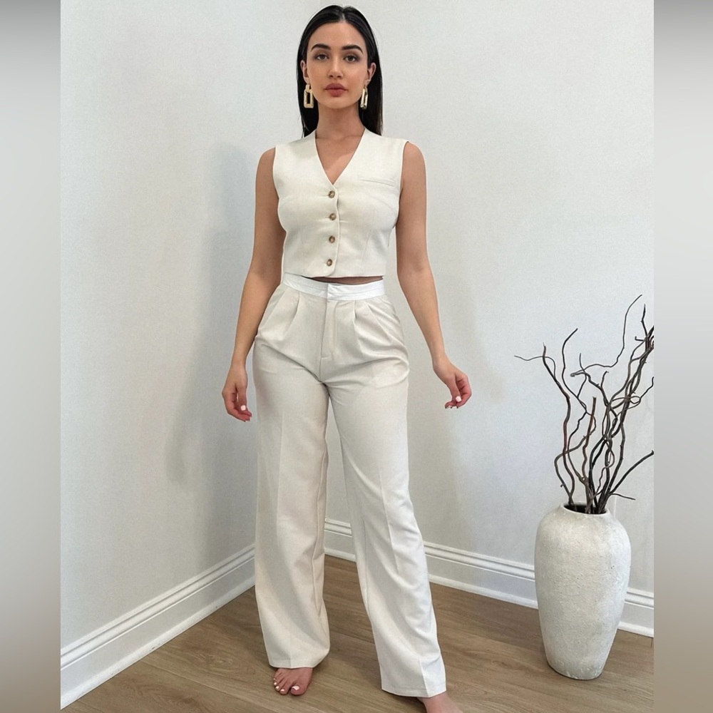 NWT 2 Piece Vest & Pants Set
